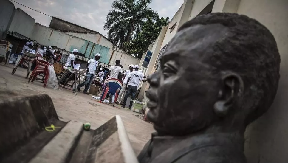 Buste du prince Louis Rwagasore, héros de l'indépendance du Burundi. (image d'illustration) MARCO LONGARI / AFP